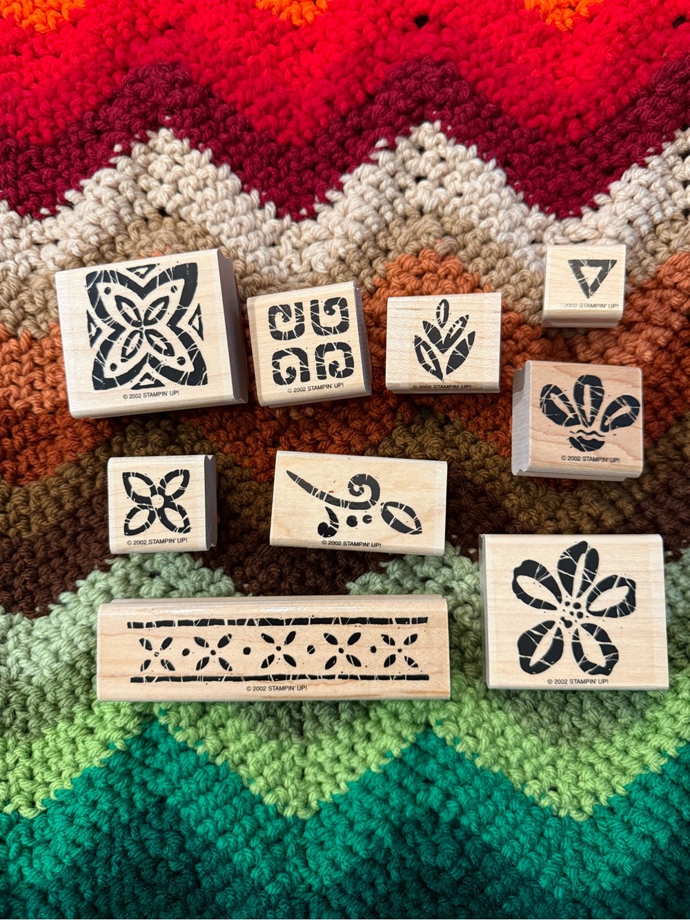 Stampin' Up! Batik Wood Stamp Set. Floral Geometric design. 9 Beautiful pieces